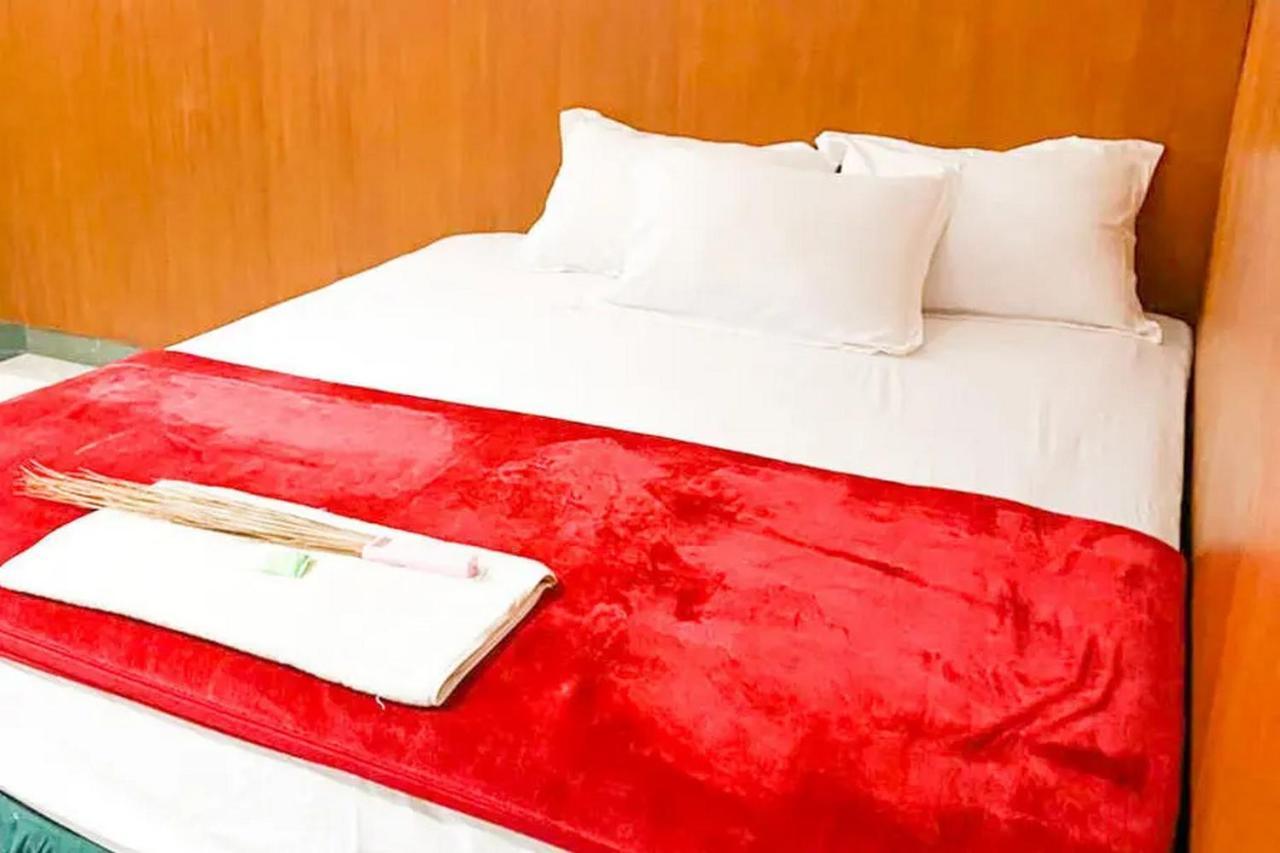 Hotel Shabine Rungkut Mitra Reddoorz Surabaya Ngoại thất bức ảnh